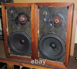 AR 3a Speaker Pair (Refoamed woofers Improved level controls. Acoustic Research)