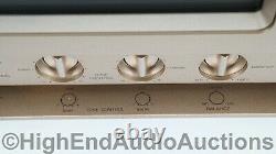 Luxman C-7 Signature Control Amplifier Preamplifier Line-Level Audiophile